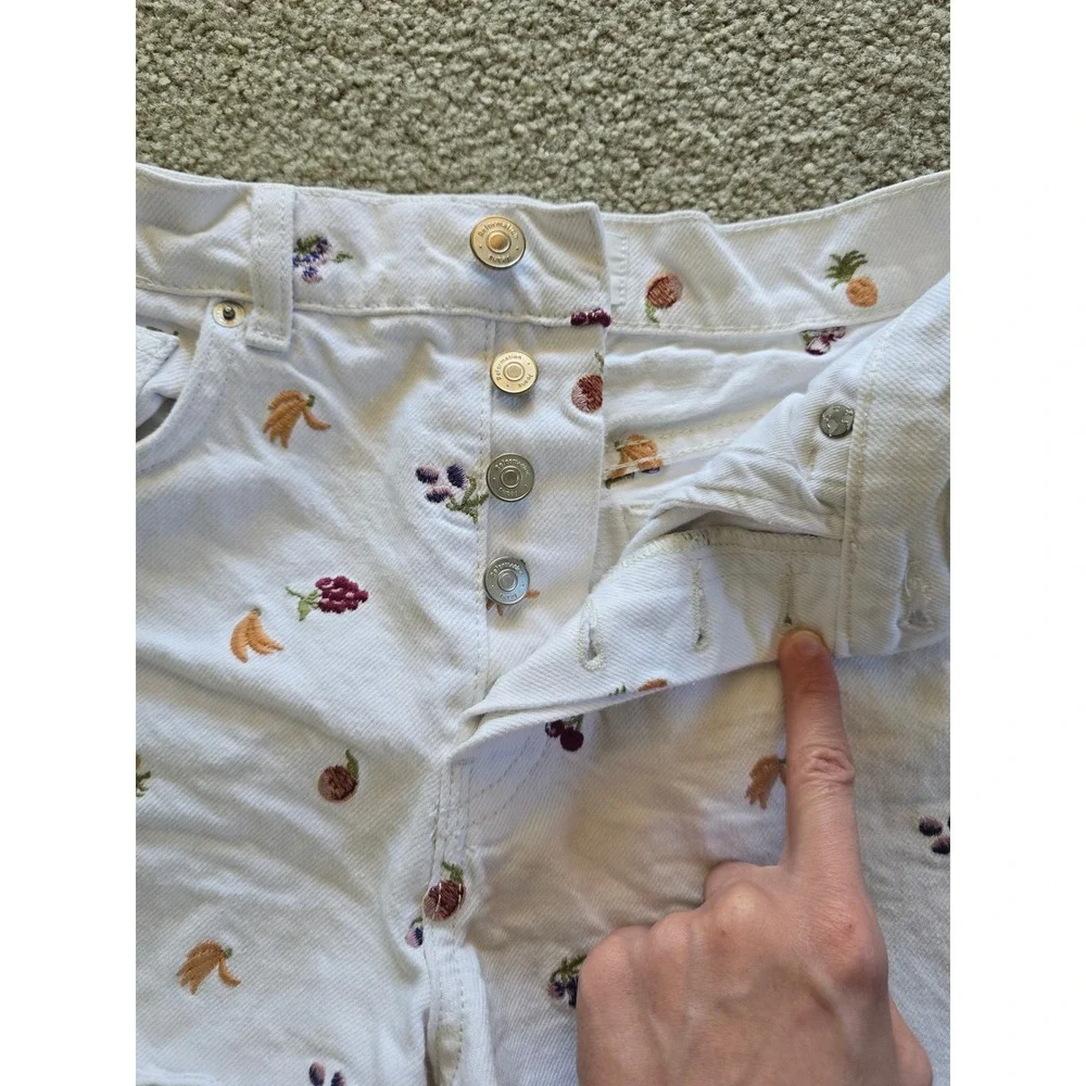 Reformation Charlie Fruitloops High Rise White Denim Fruit Embroidered Shorts 24